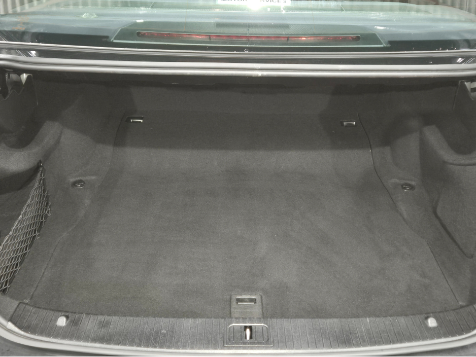 2015 Mercedes-Benz E Class - image 30