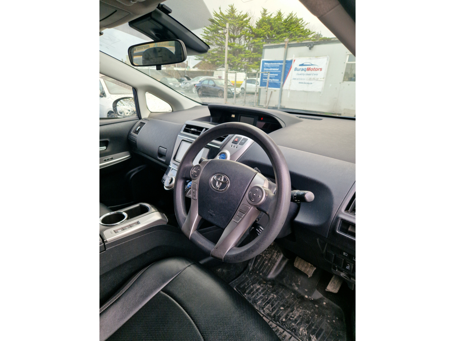 2019 Toyota Prius Alpha 7 seater self charging Hybrid €22,450
