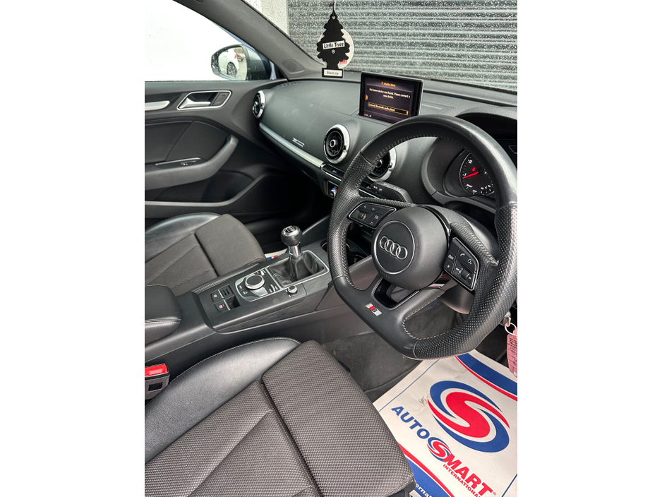 2018 Audi A3 - image 17