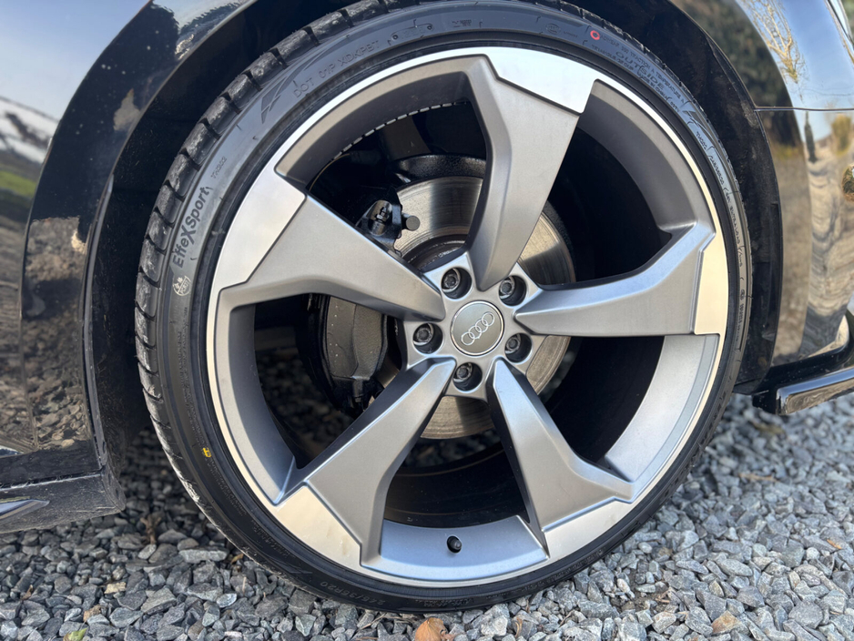 2017 Audi A4 - image 15