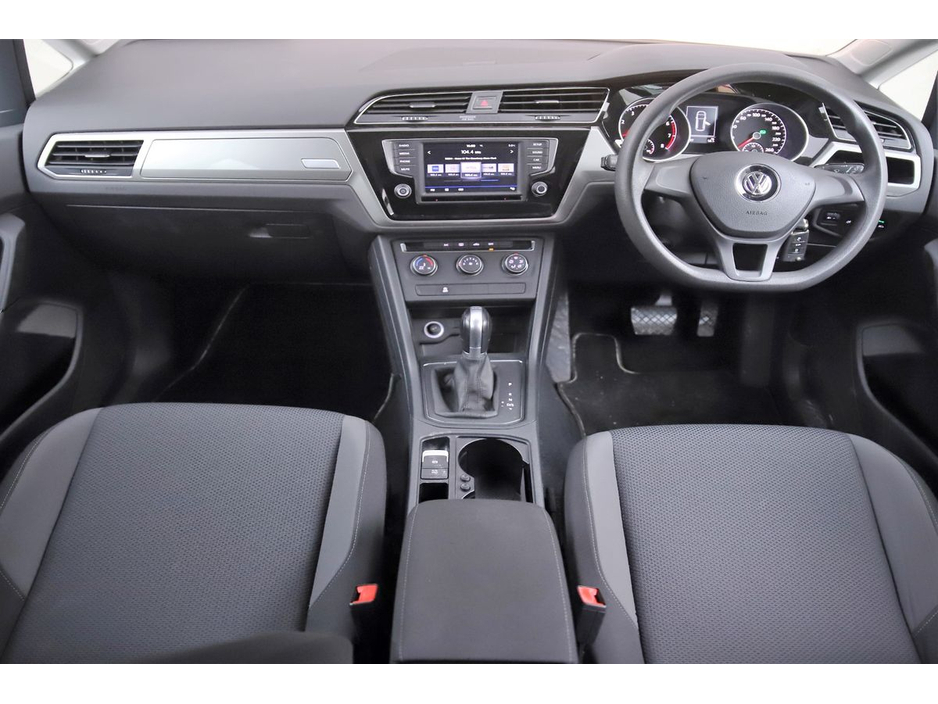 2018 Volkswagen Touran 1.4 TSI DSG TRENDLINE *UPGRADED 18" ALLOY WHEELS*CAR PLAY*ANDROID AUTO* €20,490