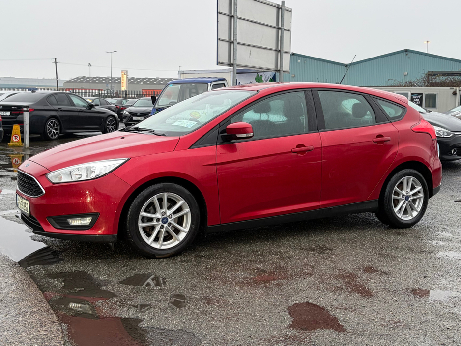2015 Ford Focus STYLE 1.6 TDCI 95PS 5DR 4DR €7,350