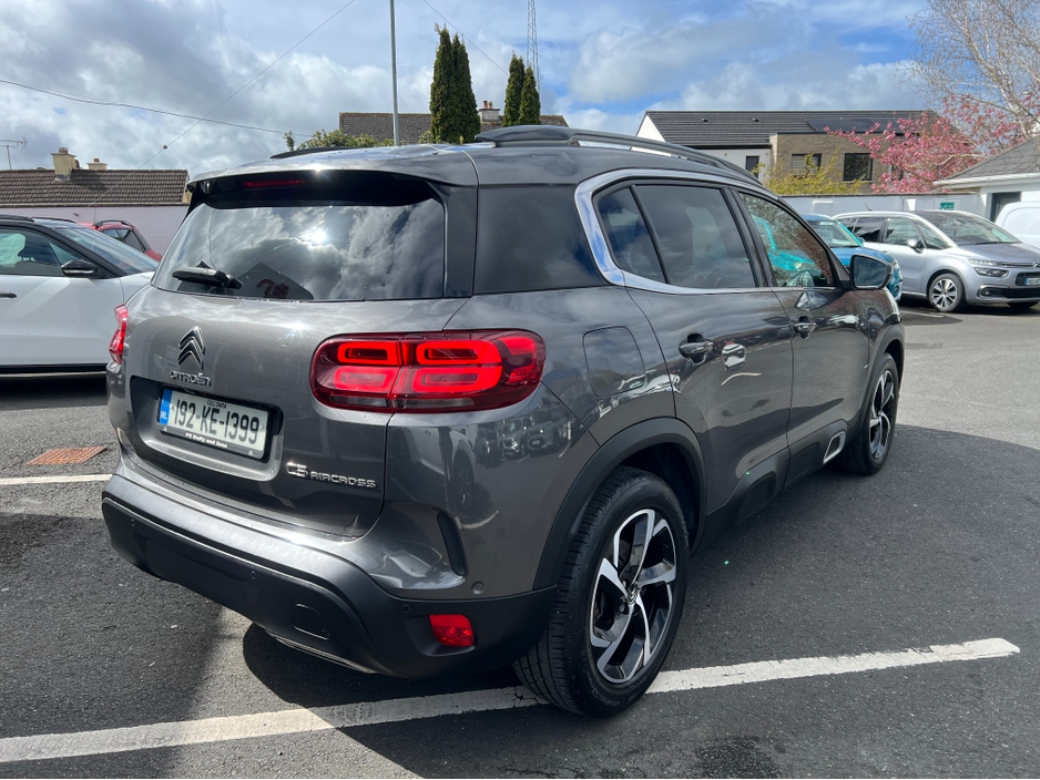 2019 Citroen C5 Aircross - image 2