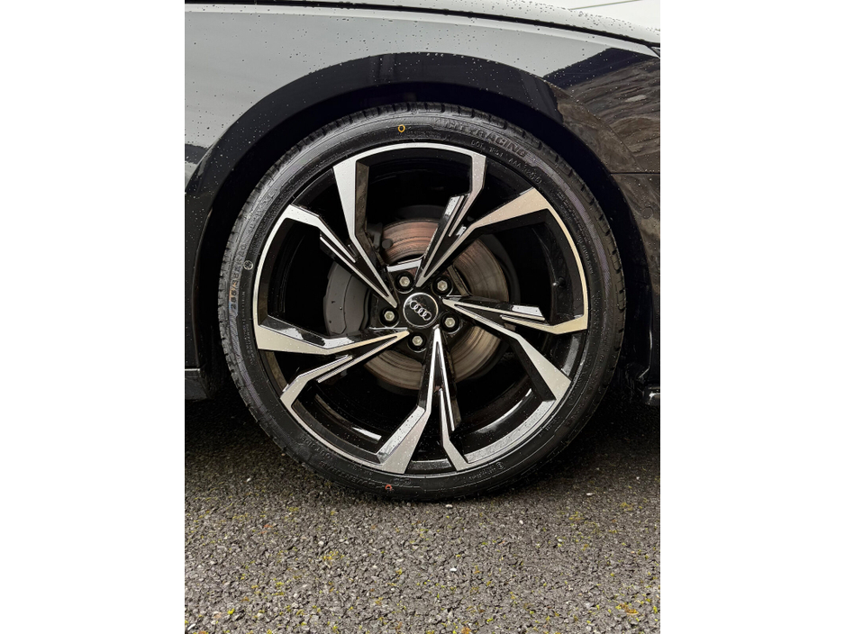 2021 Audi A4 - image 9