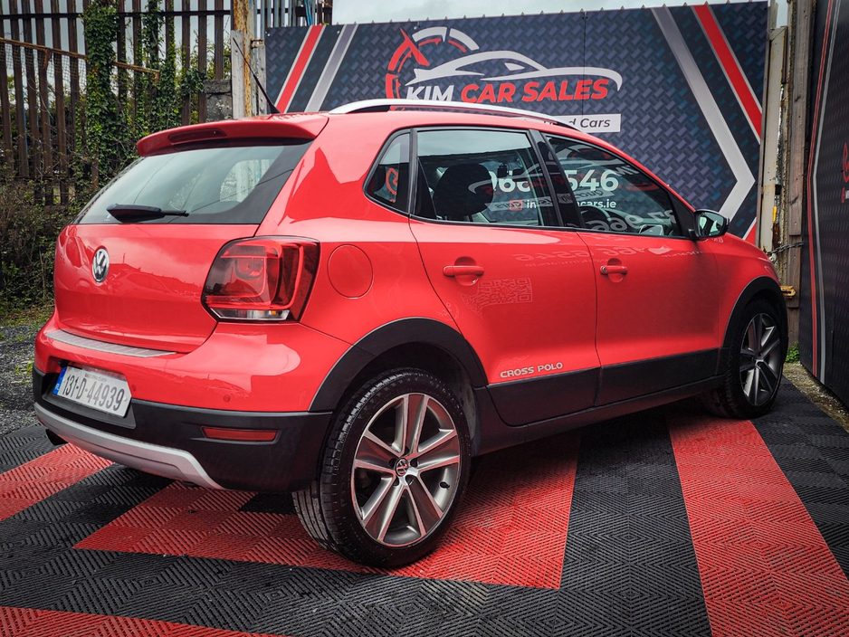 2013 Volkswagen Polo - image 14