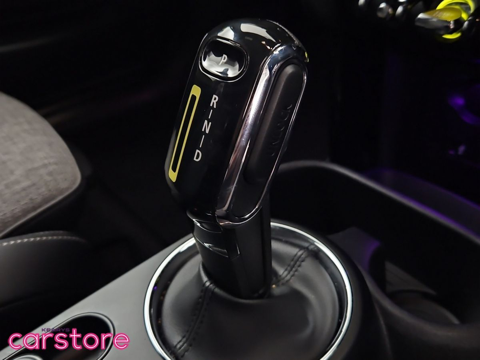 2020 MINI Hatch Cooper Classic Auto €16,880