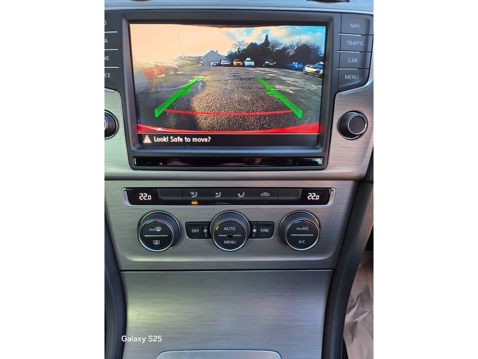 2017 Volkswagen Golf 1.2TSI 3DR 85HP Trendline €14,450