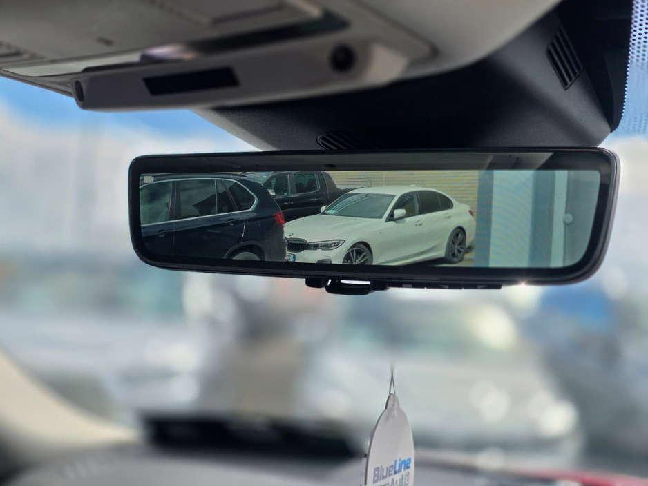 2019 Land Rover Range Rover Evoque - image 14