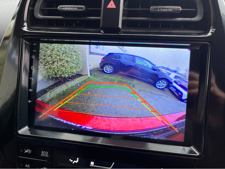 2018 Toyota Prius TOURING SELECTION AUTOMATIC 1.8 HYBRID PETROL //HIGH SPEC//FULL LEATHER HEATED SEATS//HEAD UP DISPLAY//ADAPTIVE CRUISE CONTROL//REVERSE CAMERA// €16,950