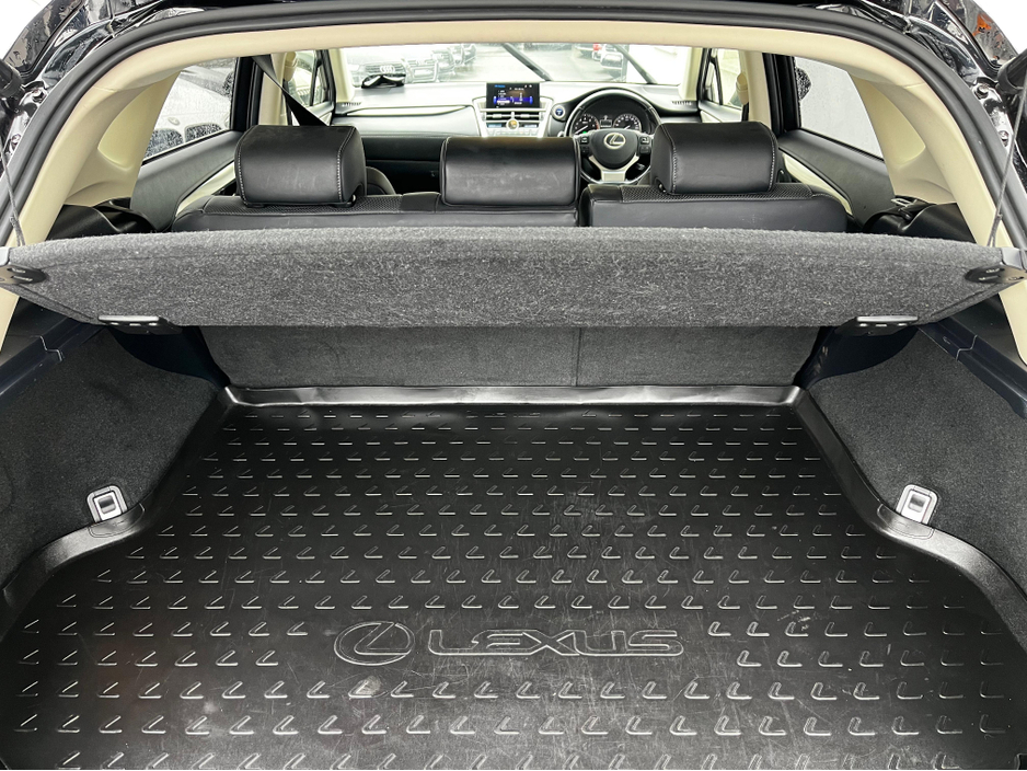 2017 Lexus NX 300 h HYBRID FWD EXECUTIVE AUTO LEATHER €26,900