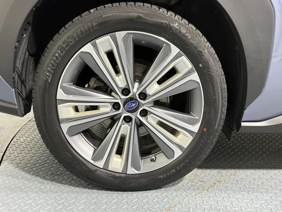 2024 Toyota bZ4X - image 19