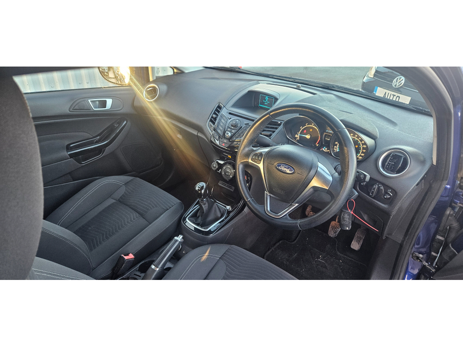 2014 Ford Fiesta ZETEC 1.2 petrol 3dr low miles €5,995