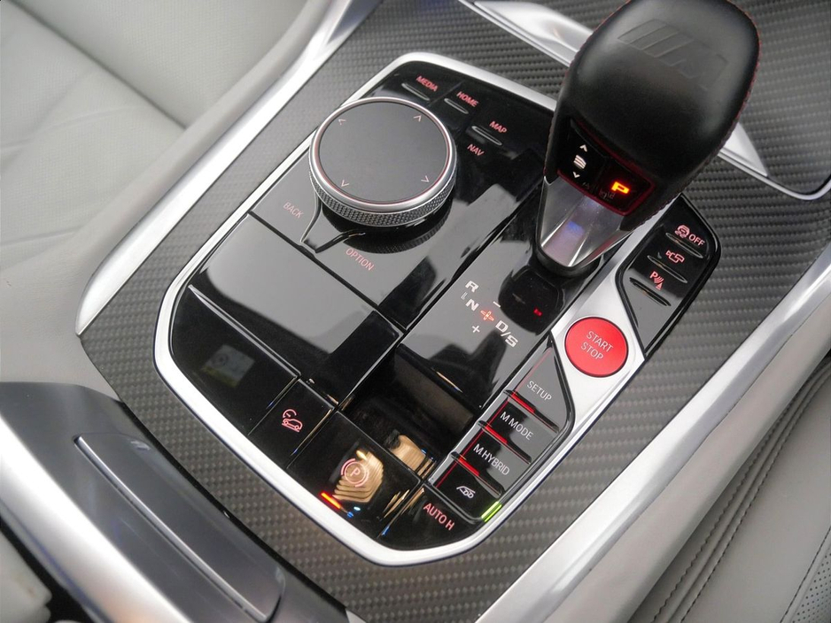 2025 BMW XM - image 10