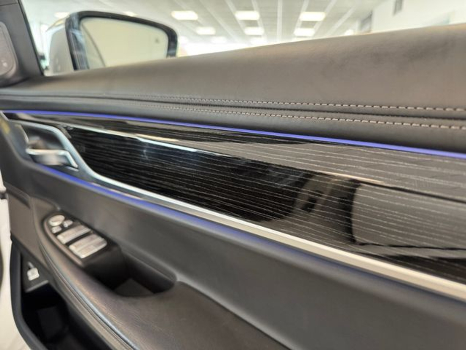 2017 BMW 7 Series  €34,495