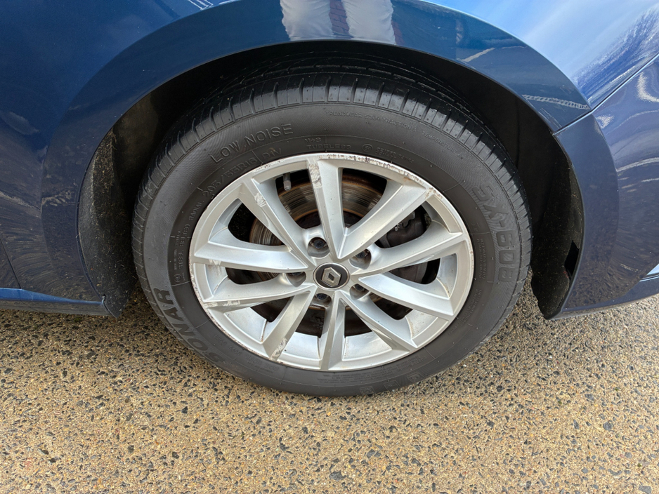 2018 Renault Megane DYNAMIQUE NAV DCI 110 4DR €10,250