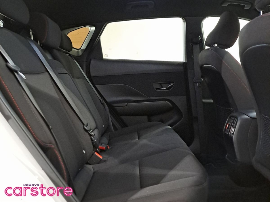 2023 Hyundai Kona - image 13