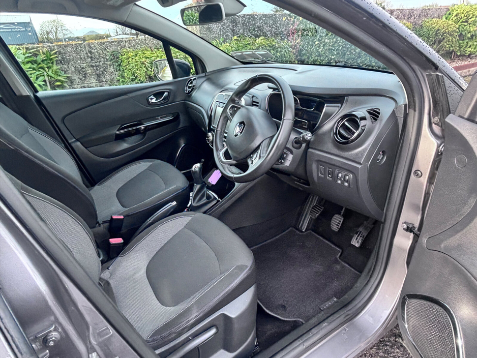 2017 Renault Captur - image 6