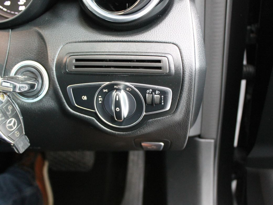 2018 Mercedes-Benz C Class - image 24