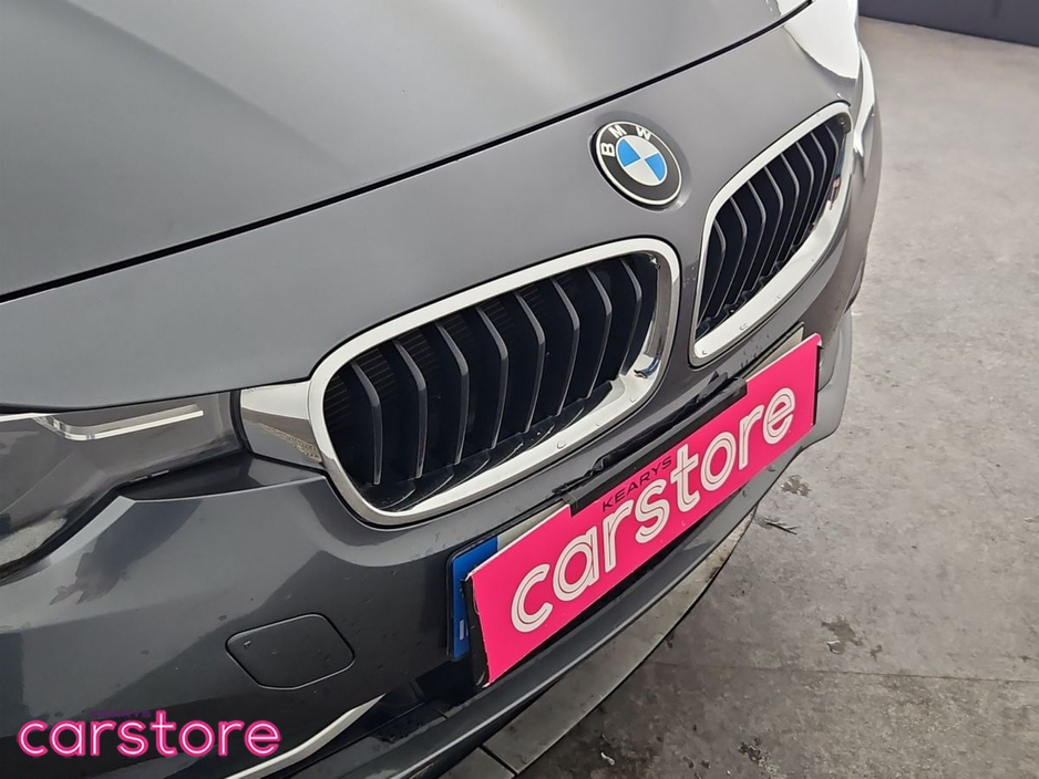 2017 BMW 3 Series 318d Sport €20,880