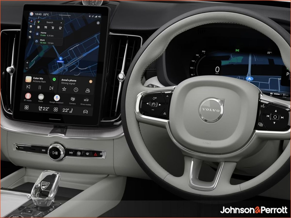 2026 Volvo XC60 T6 350 AWD PHEV Ultra Bright - Onyx Black Metallic €85,295