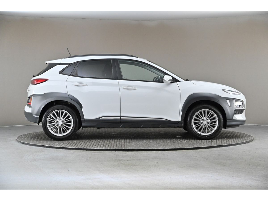 2019 Hyundai Kona - image 11