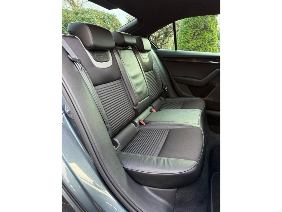 2016 Skoda Octavia - image 11