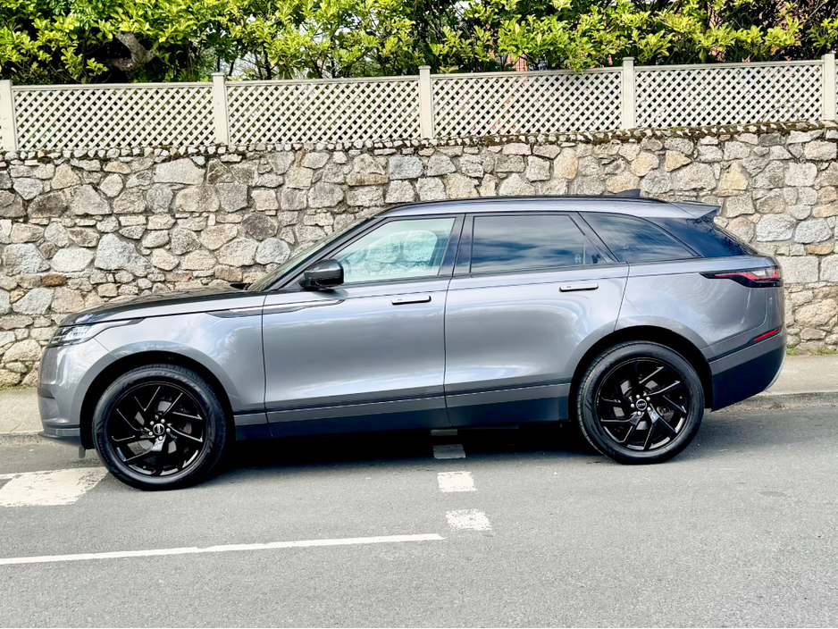 2018 Land Rover Range Rover Velar - image 3