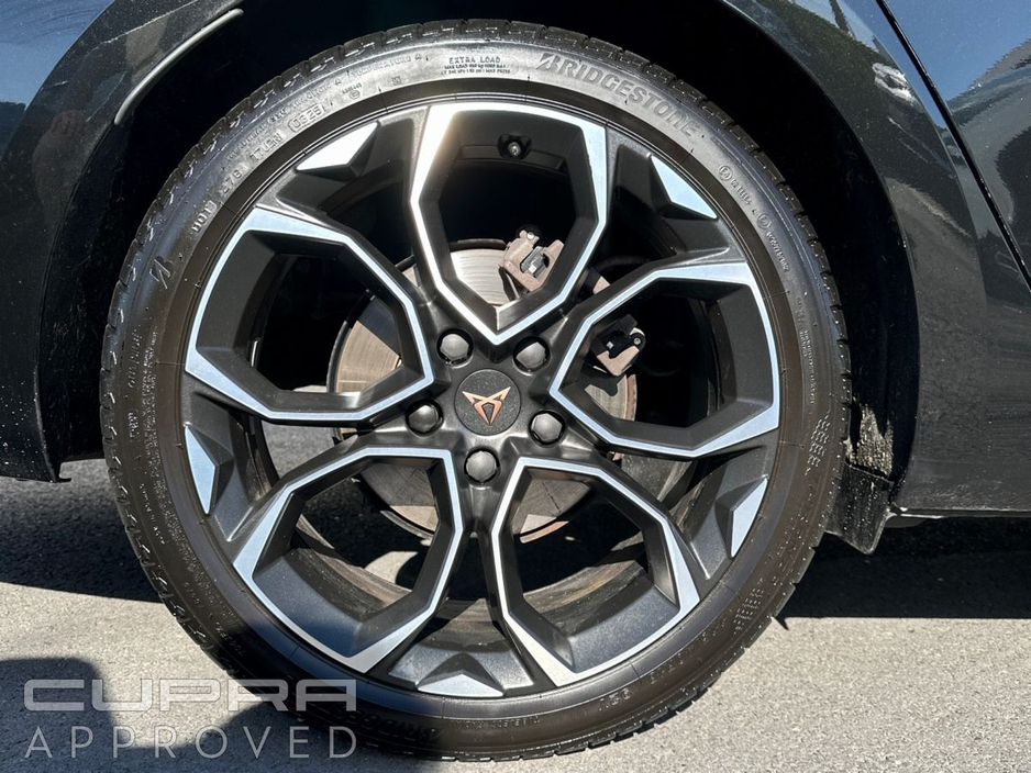 2025 Cupra Leon - image 6