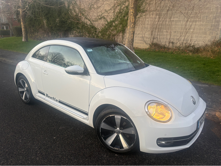 2016 Volkswagen Beetle DSN 1.2 TSI MANUAL 6SPEED FWD BLUEMOTION 105 3DR €15,950