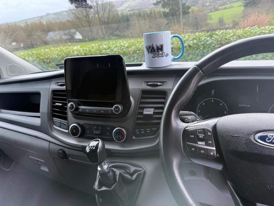 2022 Ford Transit - image 16