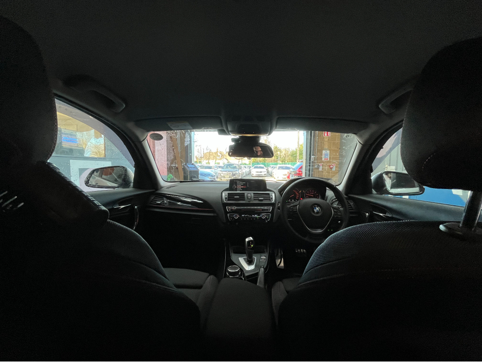 2016 BMW 1 Series - image 12