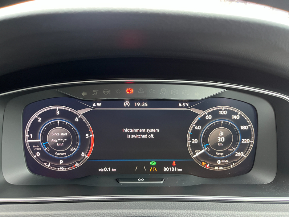 2020 Volkswagen Golf MEISTER HIGHLINE AUTOMATIC 2.0 DIESEL //MASSIVE SPEC//FULL LEATHER HEATED SEATS//DYNAUDIO SOUND SYSTEM//ELECTRIC MEMORY DRIVERS SEAT//REVERSE CAMERA// €21,950