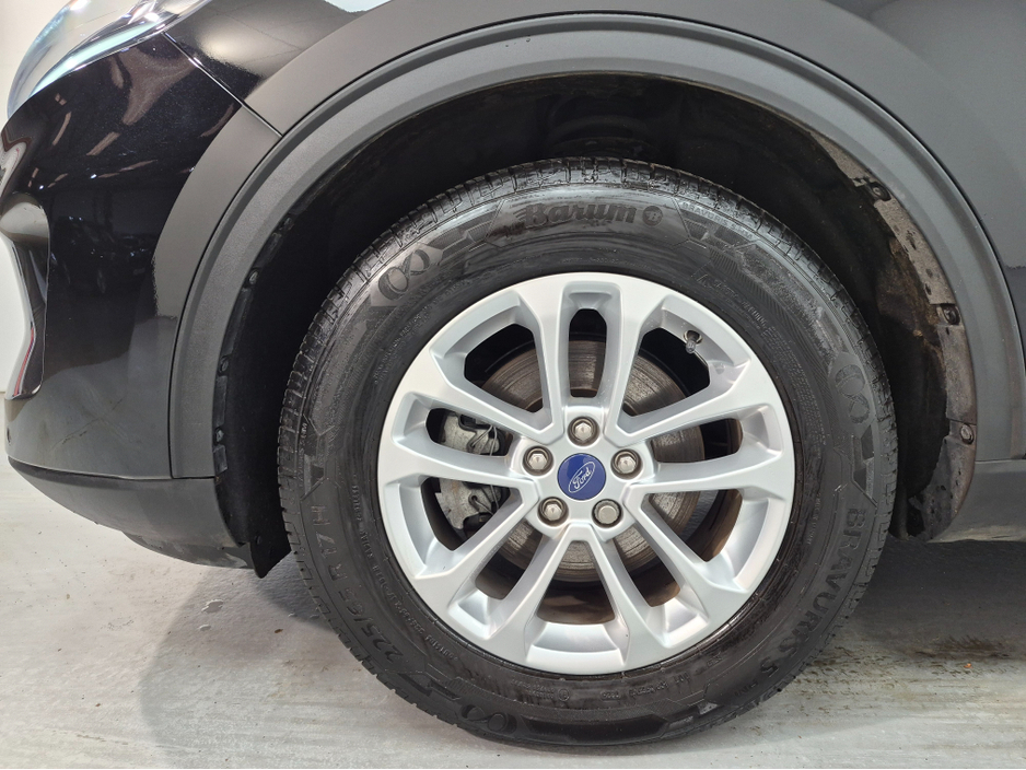 2022 Ford Kuga TITANIUM 5DR 1.5 TD 120 S6.2 M6 F €24,750