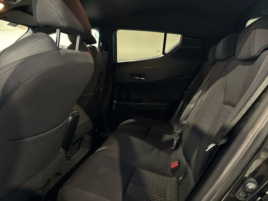 2023 Toyota C-HR HYBRID SPORT 4DR AUTO €30,450