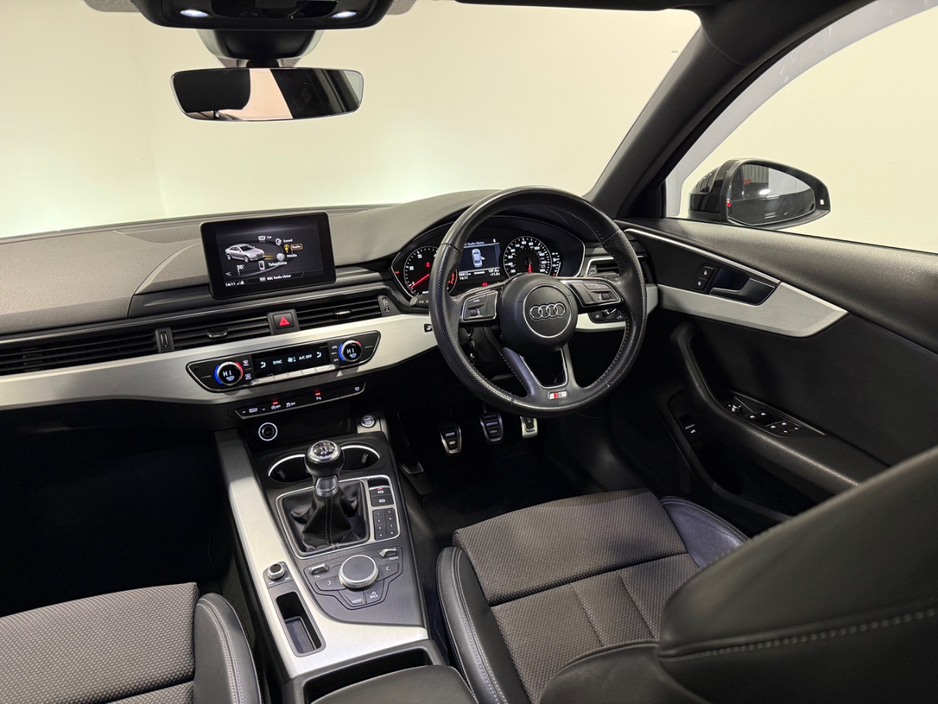 2017 Audi A4 - image 21