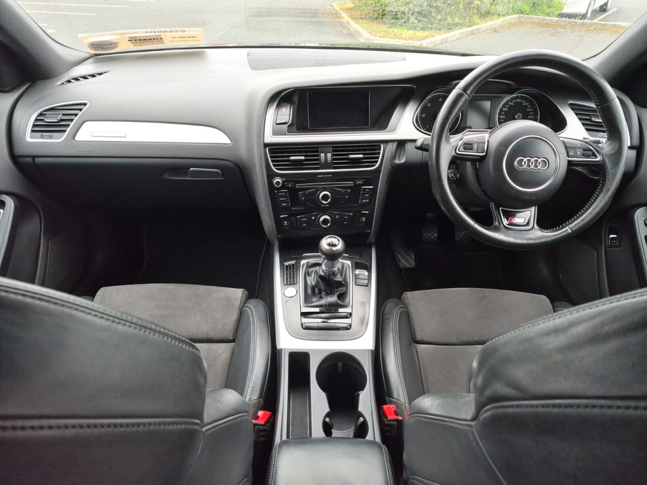 2015 Audi A4 - image 17