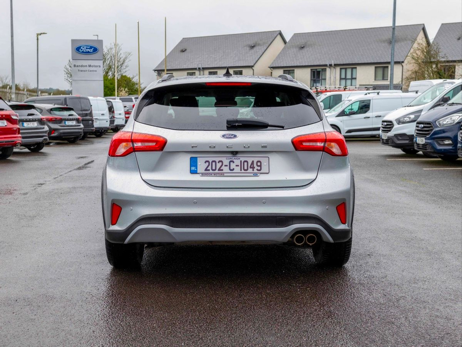 2020 Ford Focus - image 14