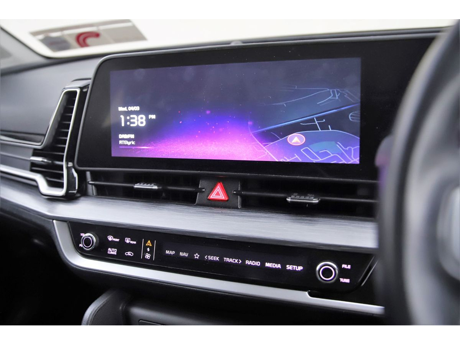 2025 Kia Sportage - image 19