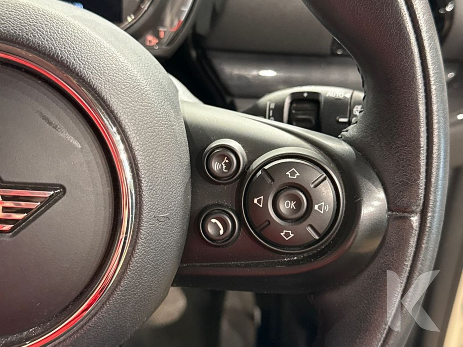 2020 MINI Cooper - image 19