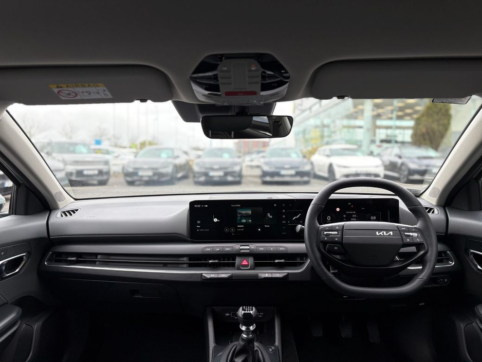 2026 Kia K4 - image 6