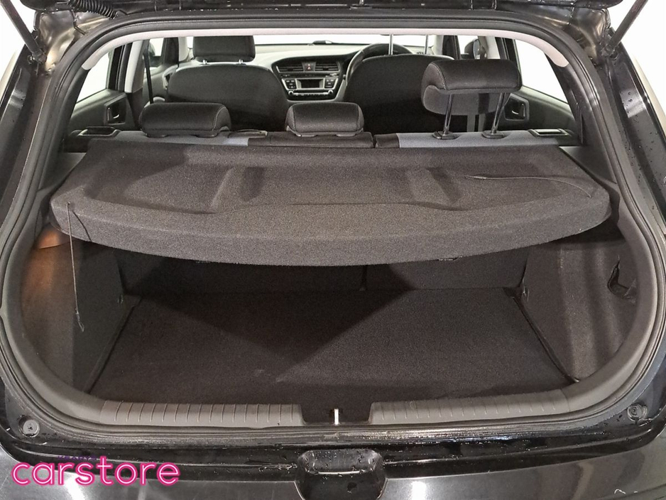 2018 Hyundai i20 - image 18