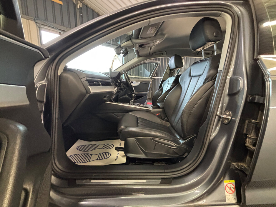 2018 Audi A4 - image 20