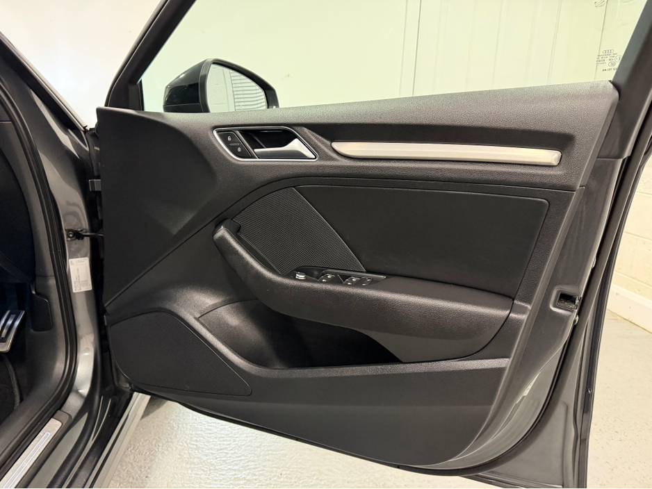 2017 Audi A3 - image 28