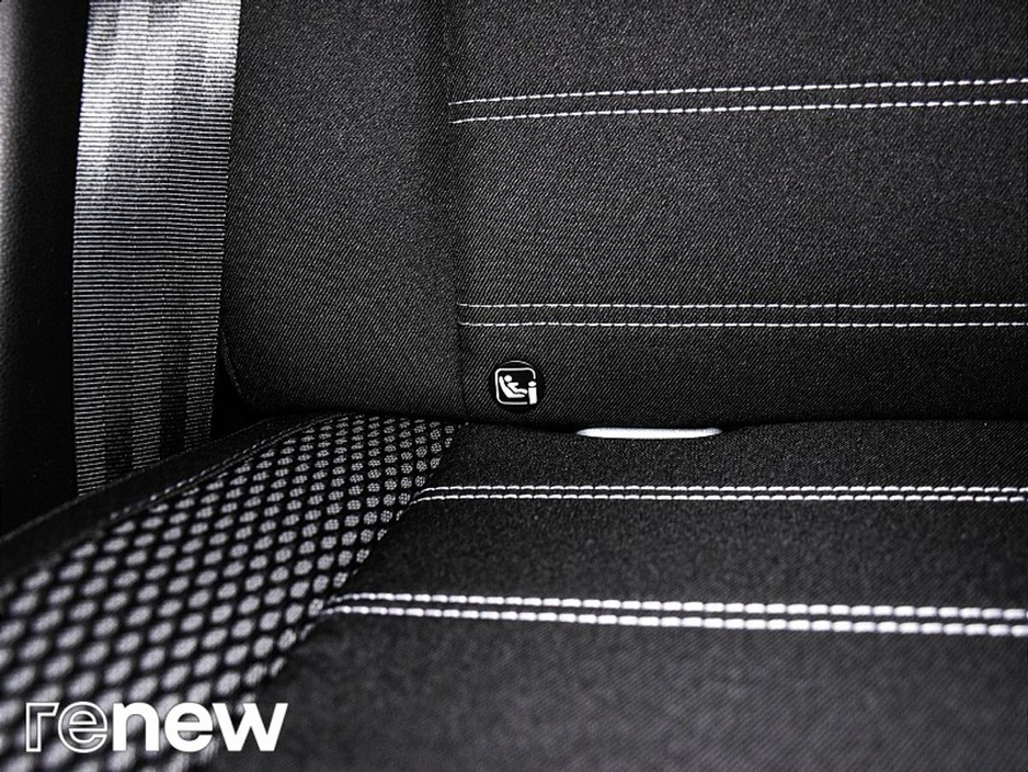 2022 Dacia Duster - image 25