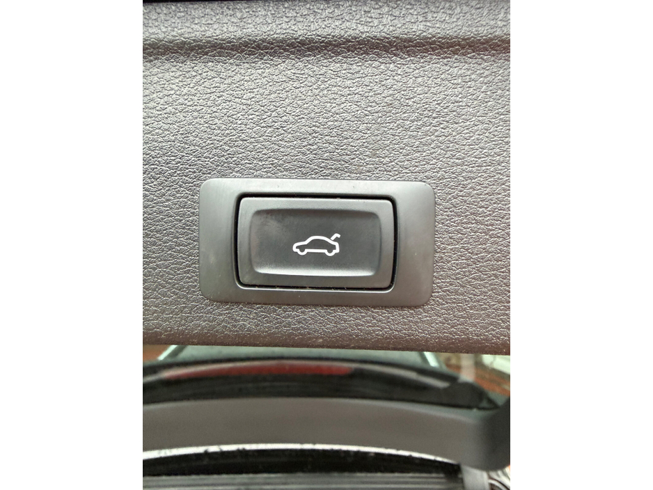 2020 Audi A4 35 TDI 163HP S Tronic SE €25,995