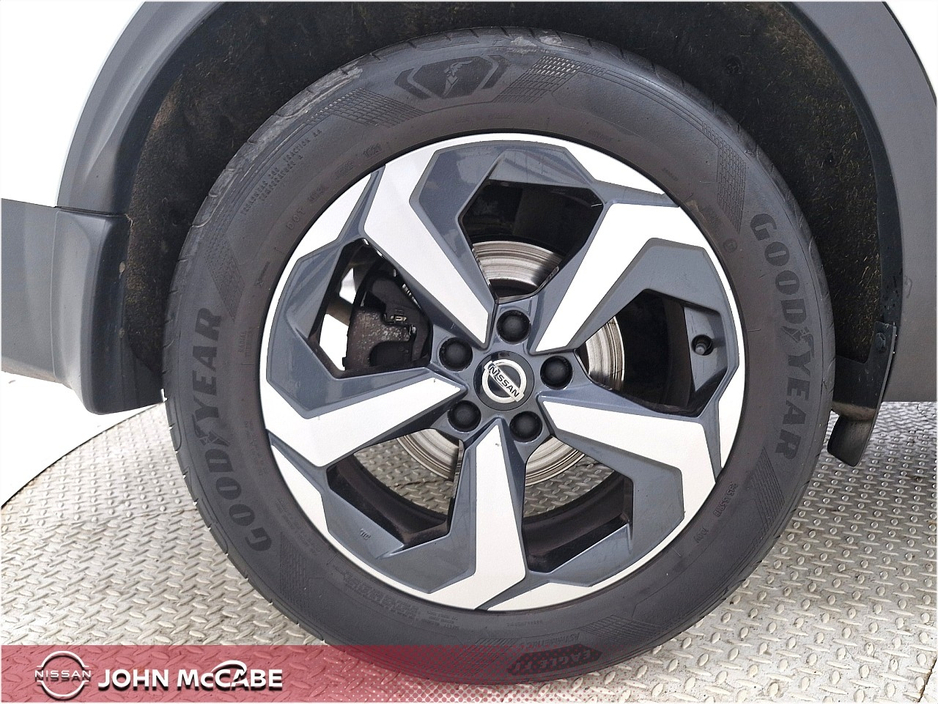 2021 Nissan Qashqai - image 35