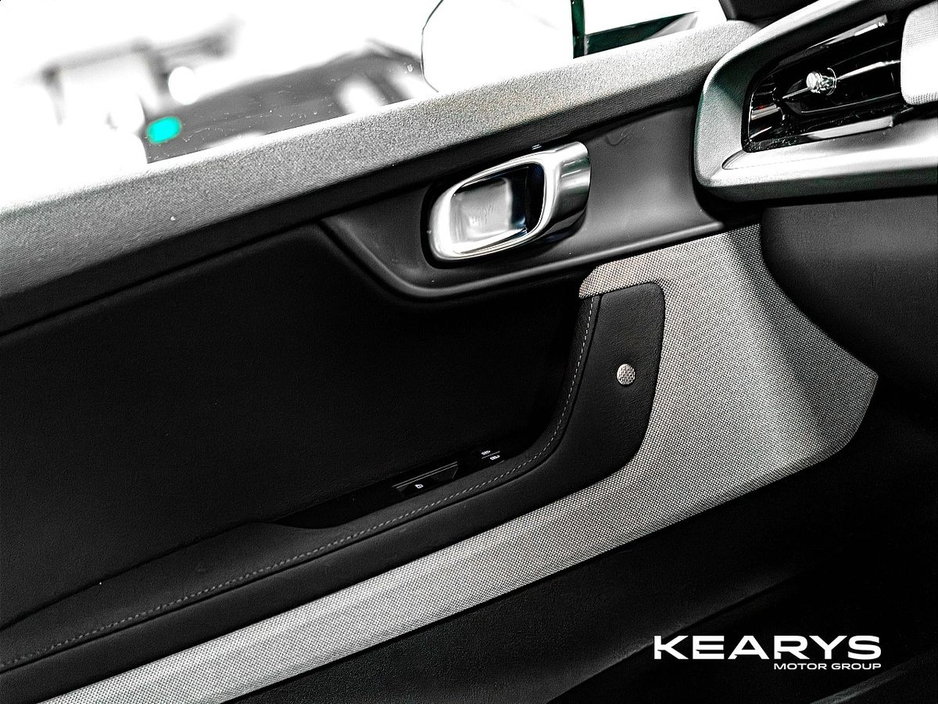 2022 Polestar 2 - image 21