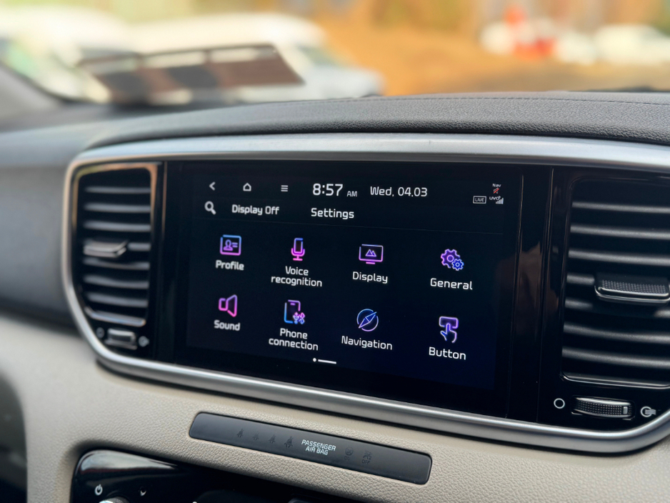 2021 Kia Sportage - image 23