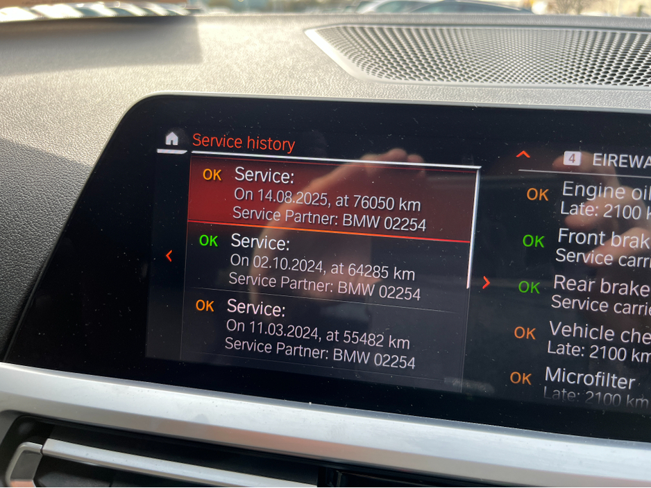 2020 BMW 3 Series - image 26