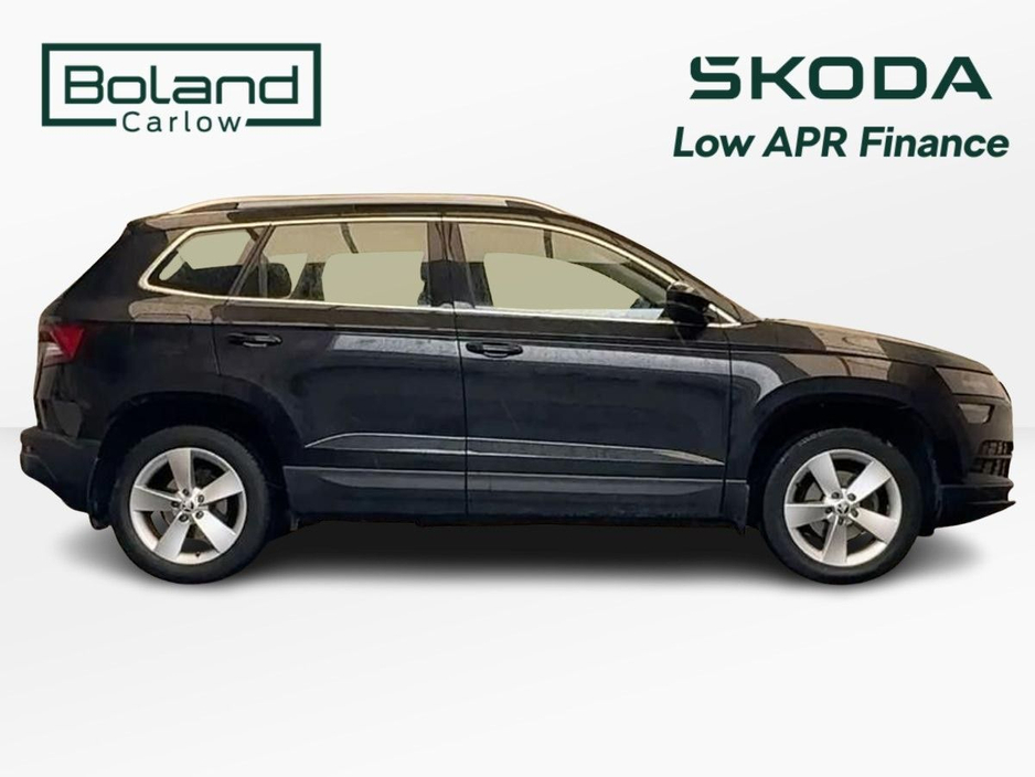2020 Skoda Karoq - image 4